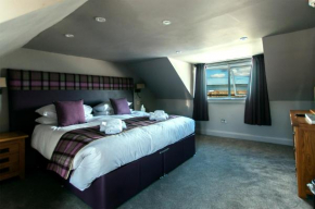 Гостиница Lochside hotel  Bowmore